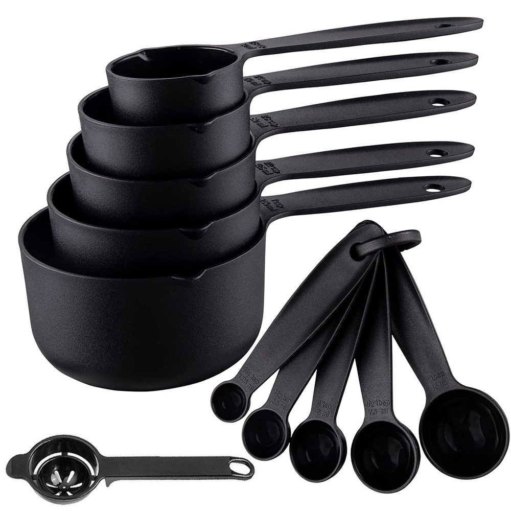 Kitchen Gadgets Products - ชุดถ้วยตวงพลาสติก 11 ชิ้น และที่แยกไข่แดง สามารถวางซ้อนกันได้ ใช้สำหรับของเหลวและของแห้ง