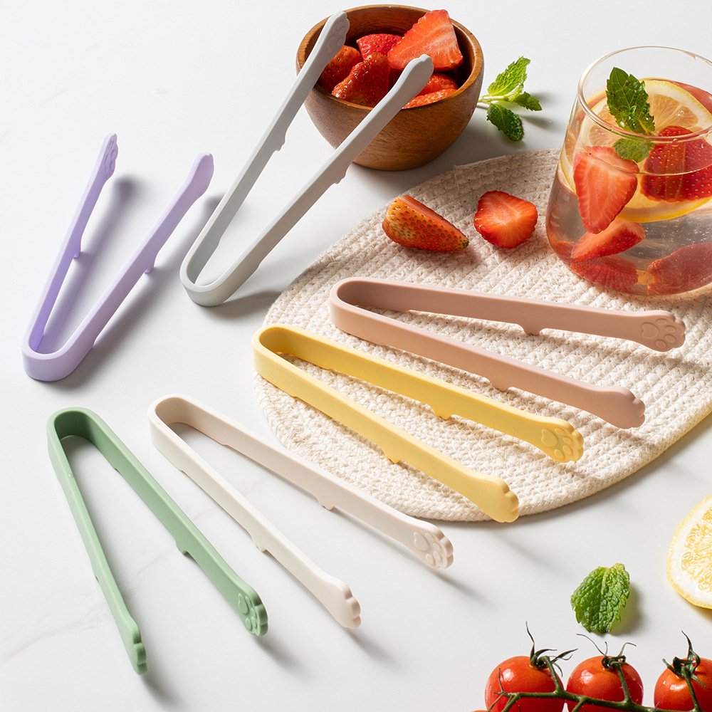 Kitchen Gadgets Pakistan - ที่คีบอาหารซิลิโคนรูปอุ้งเท้าแมวน่ารัก หลากสี วัสดุเกรดอาหาร อุปกรณ์ครัวสำหรับผลไม้ สลัด น้ำแข็ง