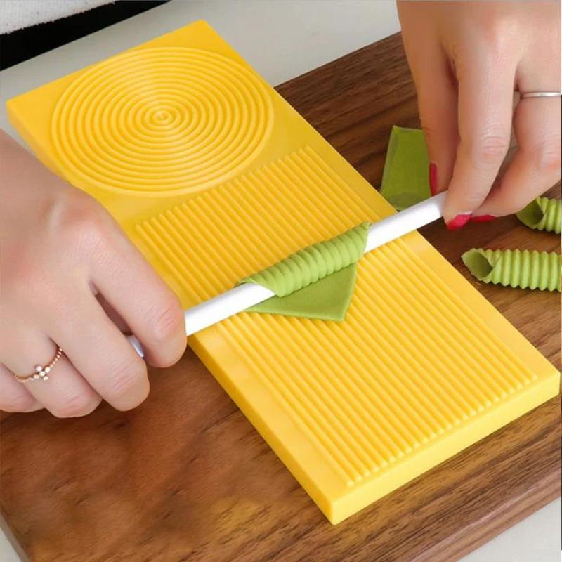 ชุดเครื่องมือทำพาสต้าอเนกประสง - Kitchen Gadgets Pasta บทวิจารณ์และราคา
