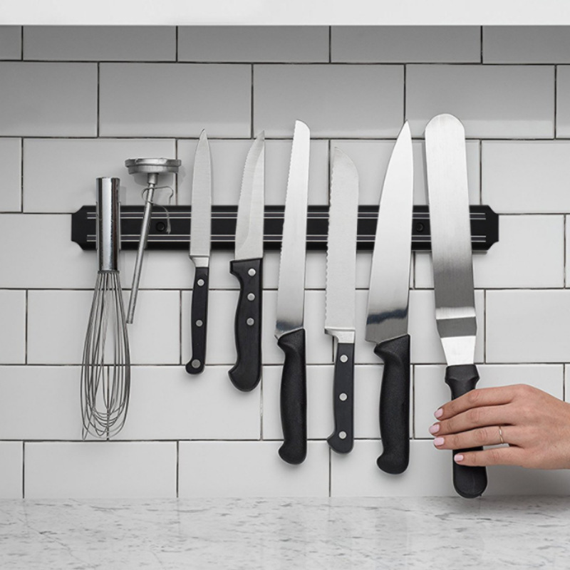 สแตนเลสติดผนังมีดแม่เหล็กที่มี - Magnetic Knife Strip บทวิจารณ์และราคา